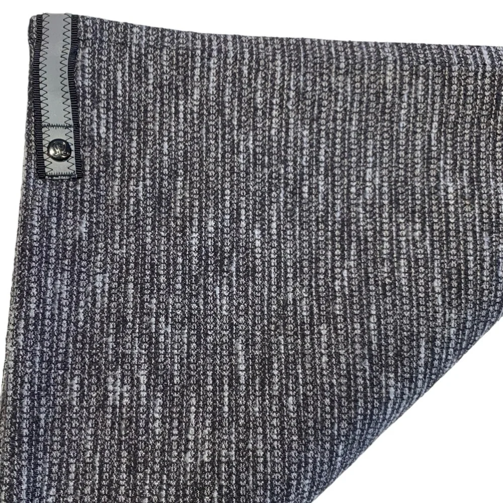Lululemon Vinyasa Scarf Coco Pique‎ Black White Snap Wrap OS
